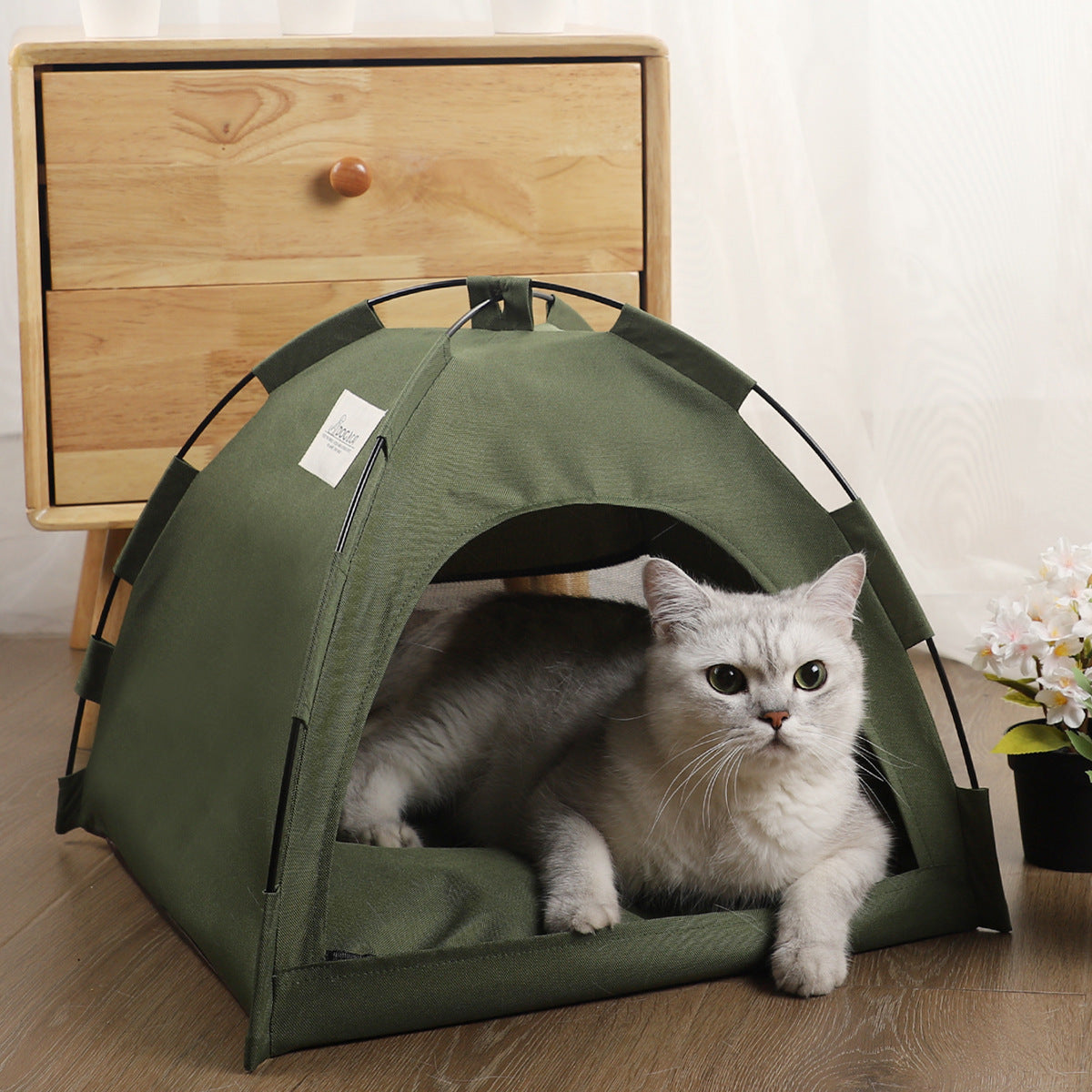 Portable Cat Tent Bed with Removable Non-Slip Soft Pad